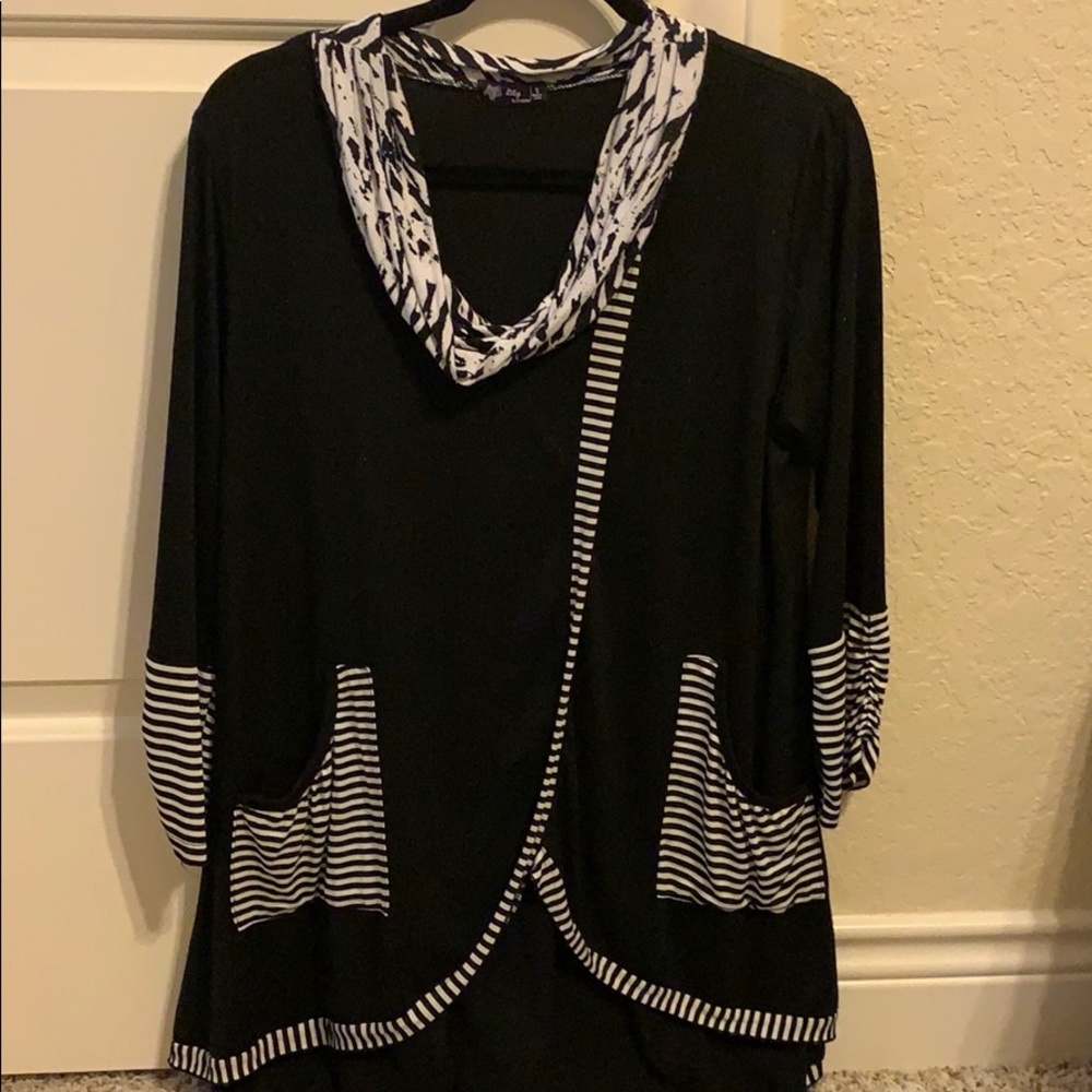 Boutique black tunic with off white stripes
